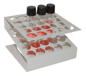 Imagen de Gradilla de Acero Tipo Z para 24 Tubos de 20mm Leone