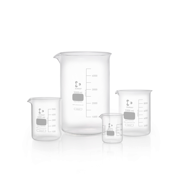 Imagen de Vaso de Bohemia Graduado con Pico 2L DWK
